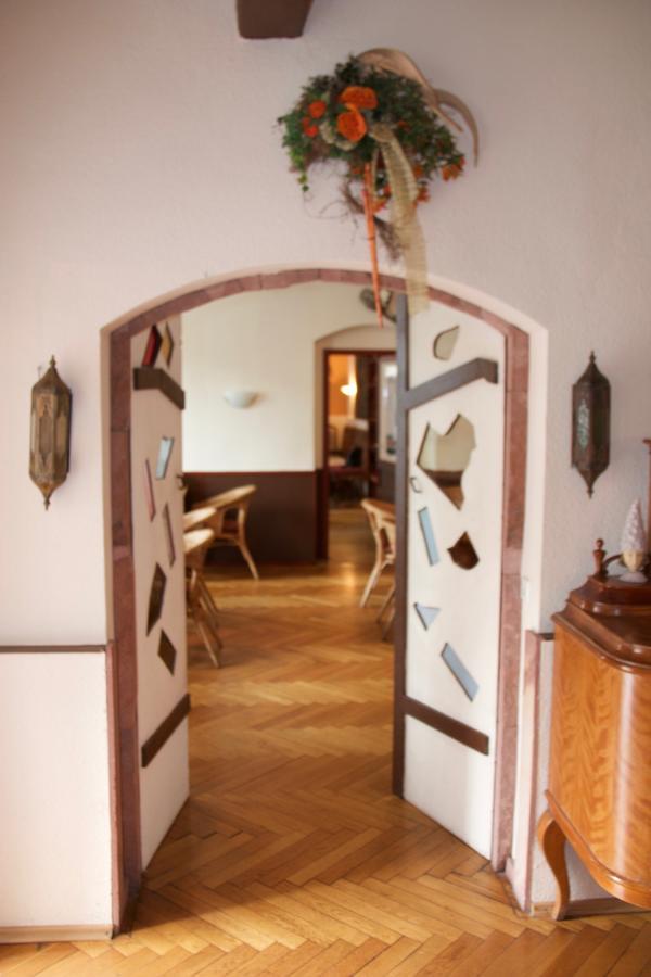 Icc Pfaelzer Hof - Hotel & Seminarhaus Schonau  Buitenkant foto